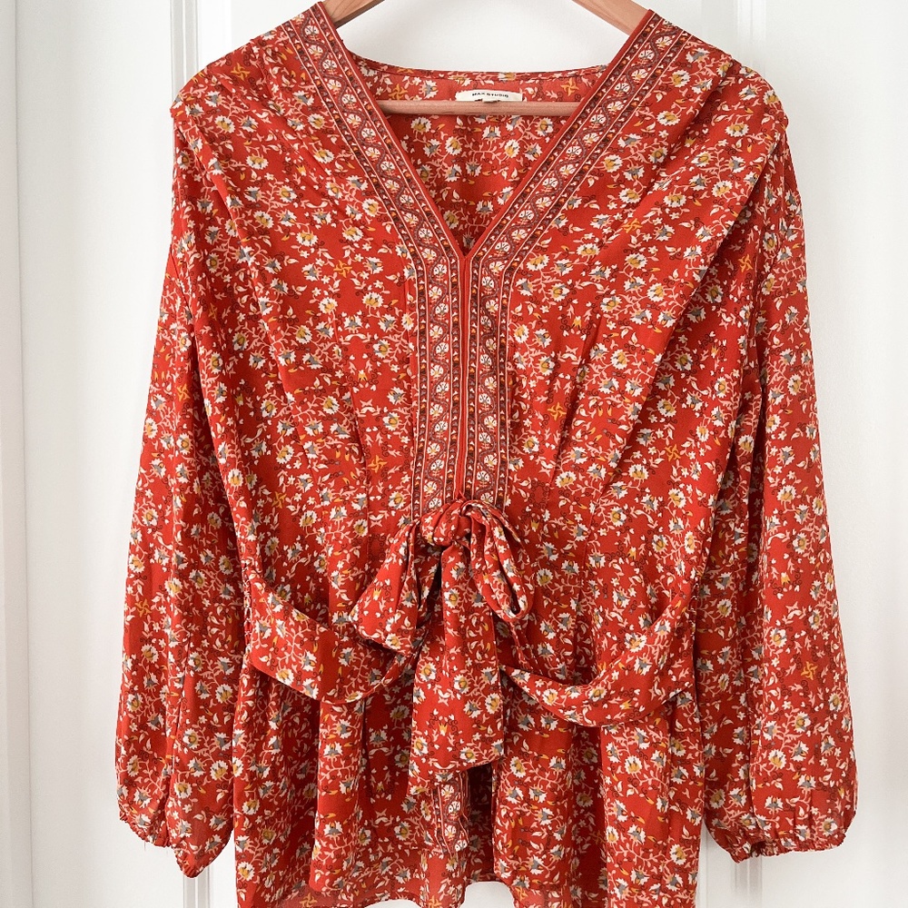 Max Studio Red Floral Tie Front 3/4 Sleeve Blouse